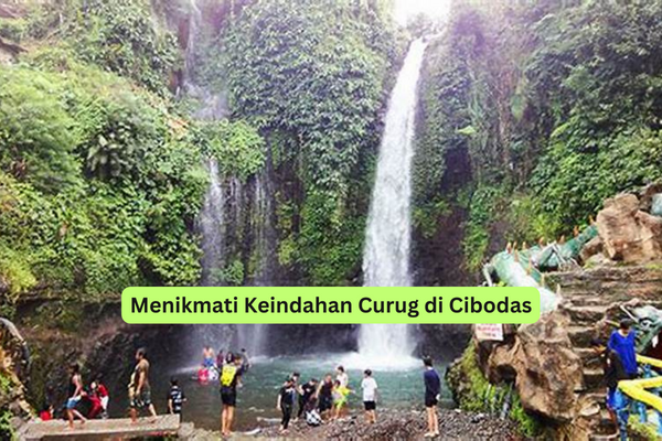 Menikmati Keindahan Curug di Cibodas