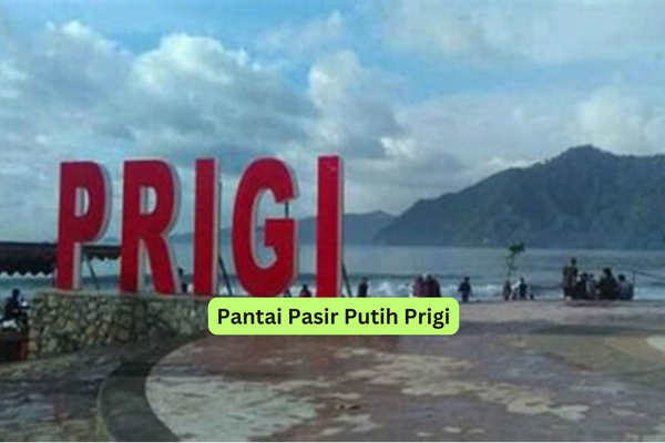 Pantai Pasir Putih Prigi