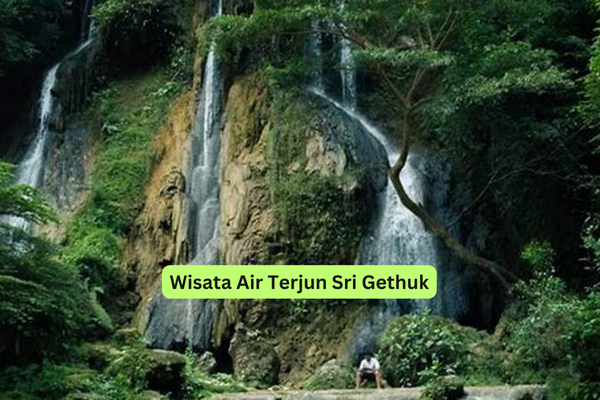 Wisata Air Terjun Sri Gethuk